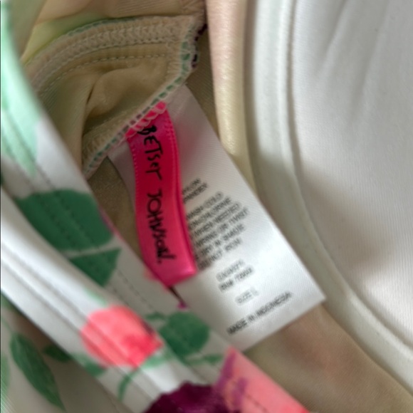 Betsy Johnson Prisoner of Love High Waste Two Piece Underwire Tankini - Picture 6 of 9